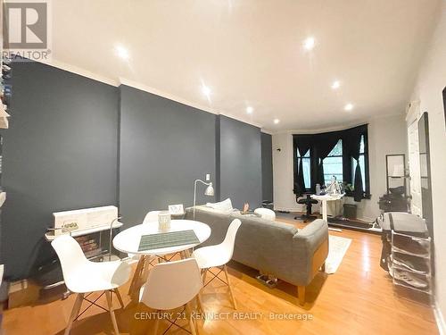 76 BROWNING AVENUE , Toronto, Ontario M4K 1W1 3