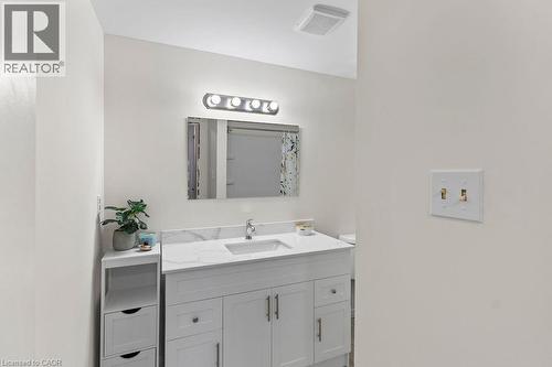 151 Gateshead Crescent Unit# 43, Stoney Creek, ON 