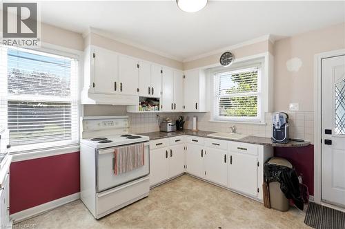 44 Green Meadow Road, Hamilton, ON 