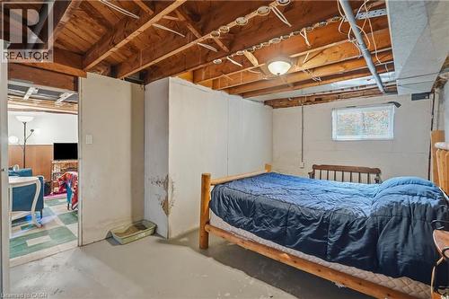 44 Green Meadow Road, Hamilton, ON 