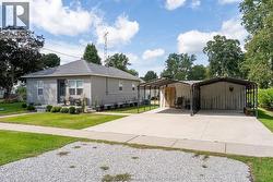 226 OAK STREET East Bothwell, ON N0P 1C0