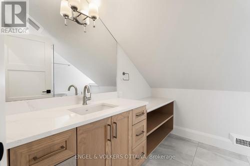 35 Mackay Street, Ottawa, ON 