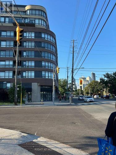 810 - 11 SUPERIOR AVENUE , Toronto, Ontario M8V 0A7 2