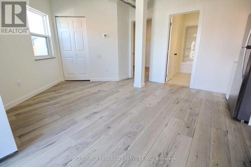 UNIT 7 - 2 TALBOT STREET S , Essex, Ontario N8M 1A7 5