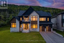 132 DOROTHY DRIVE  Blue Mountains, ON N0H 2P0