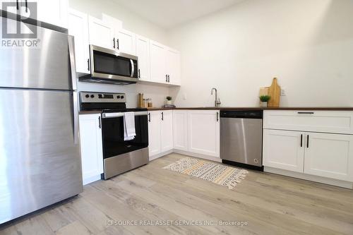 UNIT 8 - 2 TALBOT STREET S , Essex, Ontario N8M 1A7 2