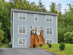 46 Meadow Drive Beaver Bank, NS B4G 1B5