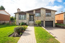 1165 Rue Poirier Brossard, QC J4W 2A8