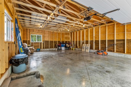 1070 Simmons Road, Creston, BC 