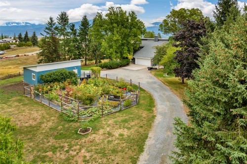 1070 Simmons Road, Creston, BC 