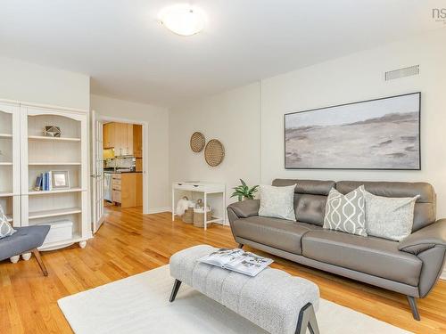 985 Beaufort Avenue, Halifax, NS 
