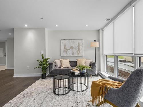 516 1585 South Park Street, Halifax, NS 