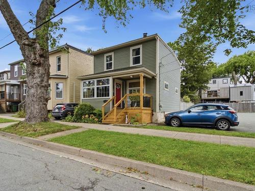 6235 Seaforth Street  Halifax, NS B3L 1R1