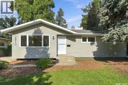 2810 Calder AVENUE  Saskatoon, SK S7J 1W1