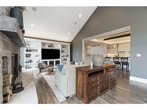 4043 Van Bree Drive, Plympton-Wyoming, ON 