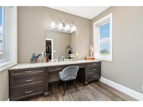4043 Van Bree Drive, Plympton-Wyoming, ON 