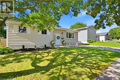 2120 Cavendish Drive, Burlington, ON 