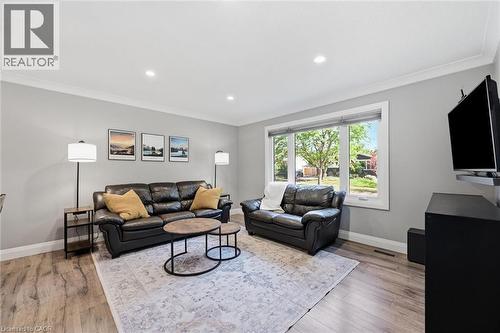 2120 Cavendish Drive, Burlington, ON 