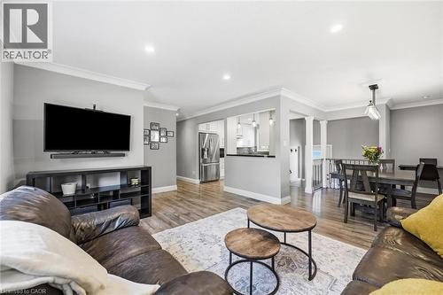 2120 Cavendish Drive, Burlington, ON 
