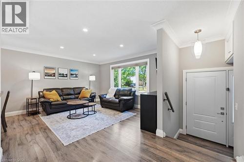 2120 Cavendish Drive, Burlington, ON 