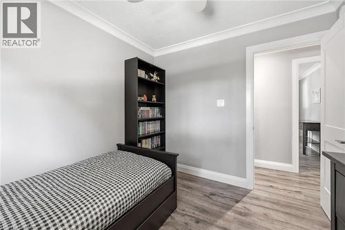 2120 Cavendish Drive, Burlington, ON 