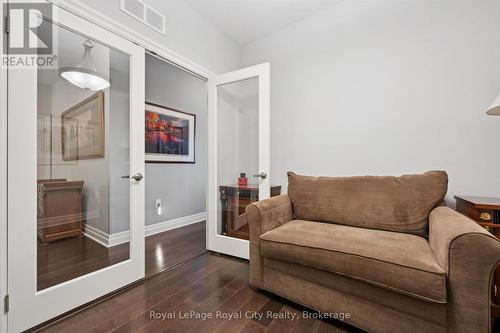 Large 9.3ft x 9ft Den - 306 - 150 Wellington Street E, Guelph (Downtown), ON 