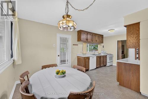 936 Parkhurst Boulevard, Ottawa, ON 