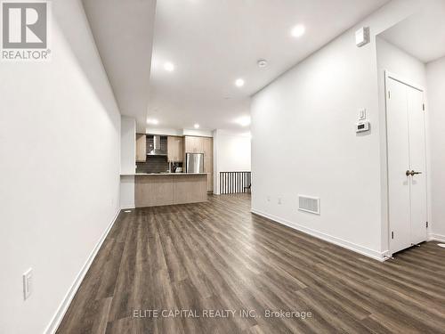 TH 351 - 100 HONEYCRISP CRESCENT , Vaughan, Ontario L4K 0N7 3