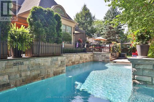 541 Arrowhead Road, Mississauga, ON 