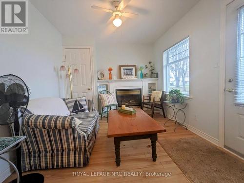 B - 370 BEECHWOOD AVENUE , Fort Erie (Crystal Beach), Ontario L0S 1B0 3