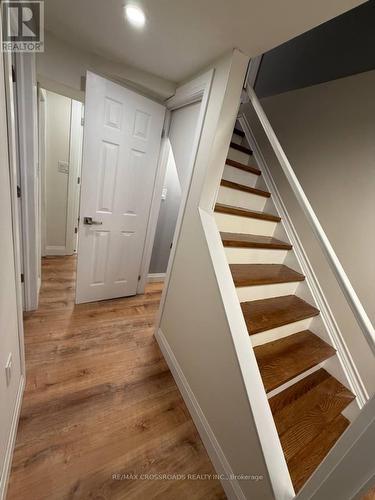 LOWER - 74 TURNBRIDGE ROAD , Aurora, Ontario L4G 7S7 3