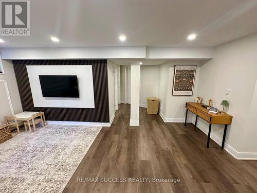 LOWER UNIT - 566 YATES DRIVE , Milton, Ontario L9T 6Z4 5
