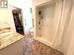 stand up shower - 