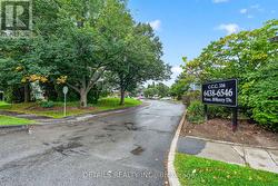 303 - 6532 BILBERRY DRIVE Ottawa, ON K1C 4N9