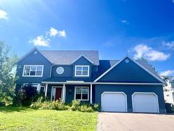 30 MACARTHUR Drive  Charlottetown, PE C1A 9G4