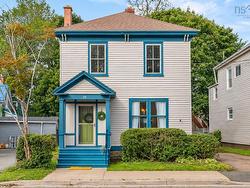 28 Arlington Place Truro, NS B2N 3T7
