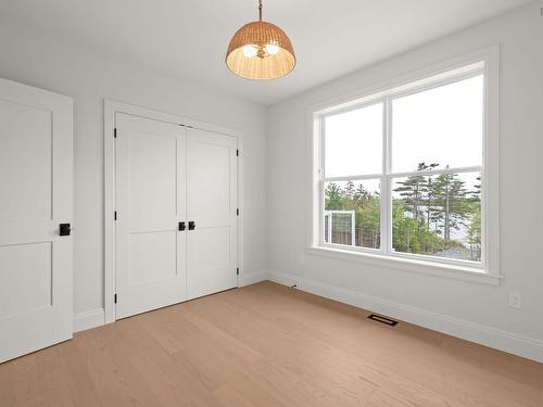 357 Canoe Crescent, Hammonds Plains, NS 