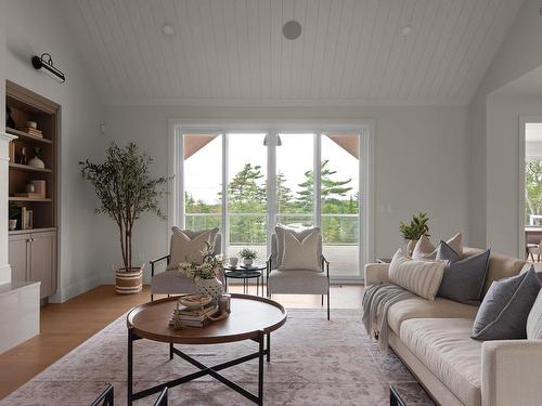 357 Canoe Crescent, Hammonds Plains, NS 