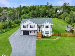 789 Rosemary Drive Middle Sackville, NS B4E 3N9