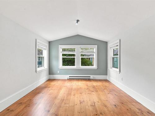 6052 Compton Avenue, Halifax, NS 
