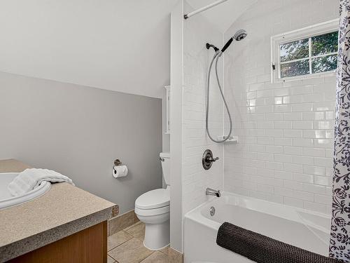 2590 Poplar Street, Halifax, NS 