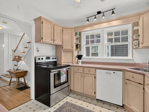 2590 Poplar Street, Halifax, NS 