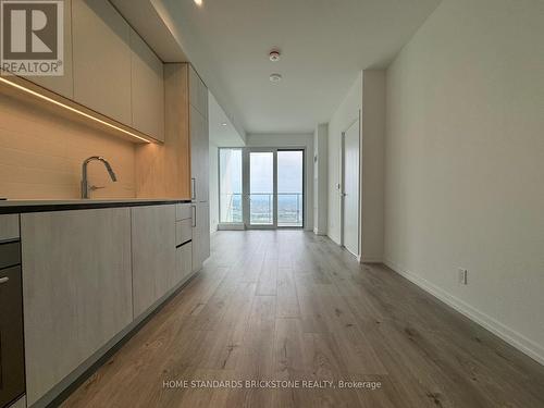 5501 - 7890 JANE STREET , Vaughan, Ontario L4K 0K9 2