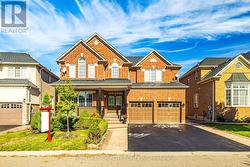25 VAN HOOF CRESCENT Brampton, ON L6P 1S7