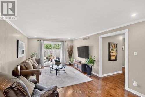 61 Amberwood Crescent, Ottawa, ON 