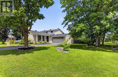 61 Amberwood Crescent, Ottawa, ON 