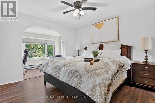 61 Amberwood Crescent, Ottawa, ON 