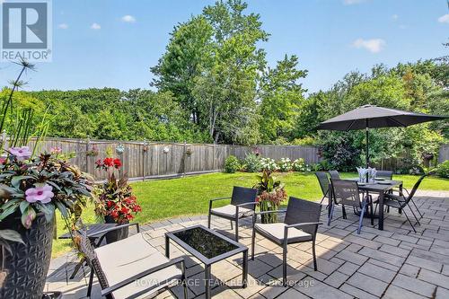 61 Amberwood Crescent, Ottawa, ON 
