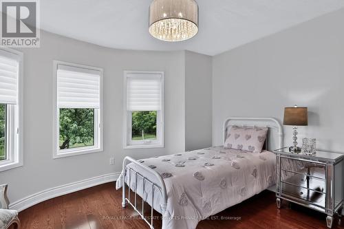 5563 Whitehorn Avenue, Mississauga, ON 