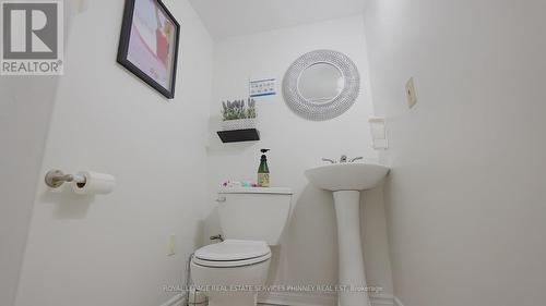 5563 Whitehorn Avenue, Mississauga, ON 